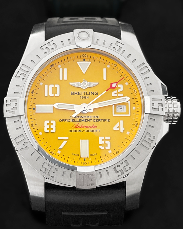 Breitling Avenger (A17331)