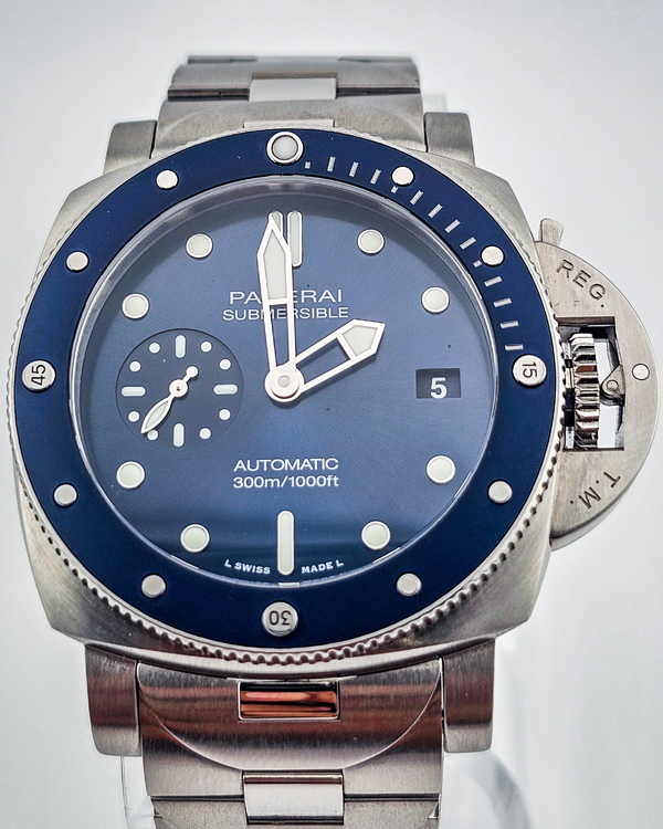 Panerai Submersible (PAM01068)