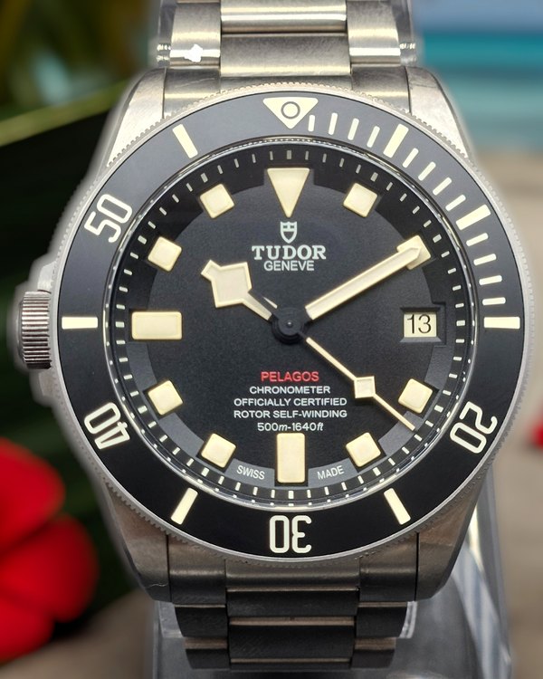 2017 Tudor Pelagos LHD 42MM Black Dial Titanium Bracelet (25610TNL)