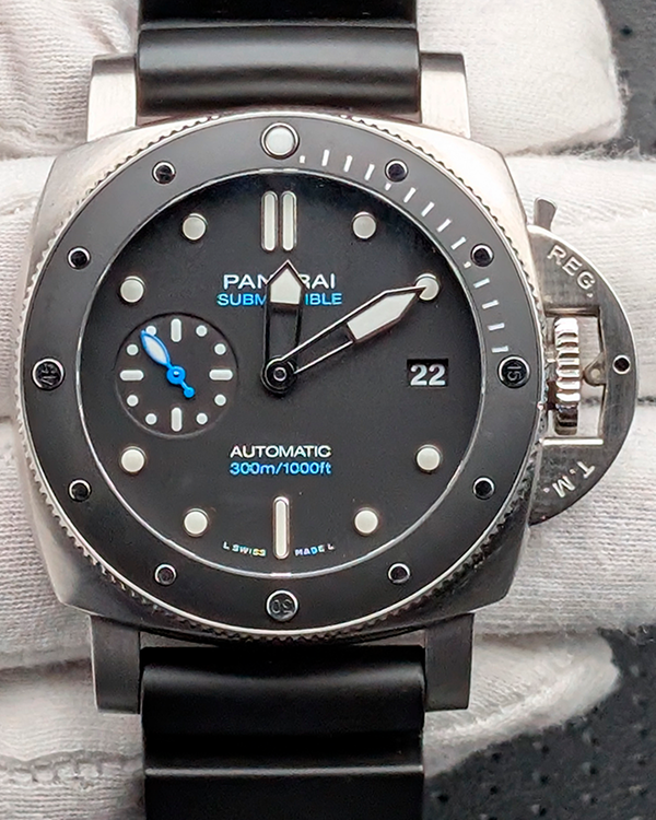 Panerai Submersible (PAM00683)