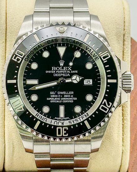 Rolex Sea-Dweller Deepsea 44MM Black Dial Oyster Bracelet (116660)