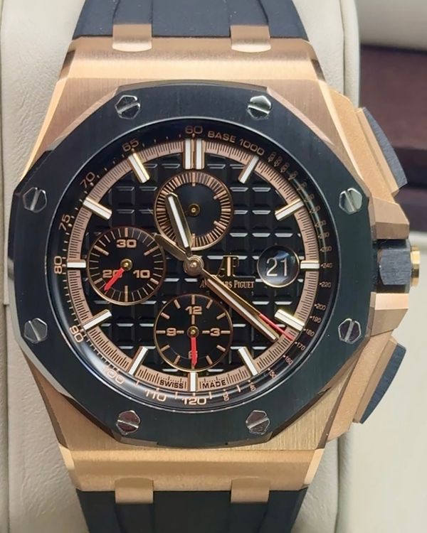 2017 Audemars Piguet Royal Oak Offshore 44MM Black Dial Rubber Strap (26401RO.OO.A002CA.02)