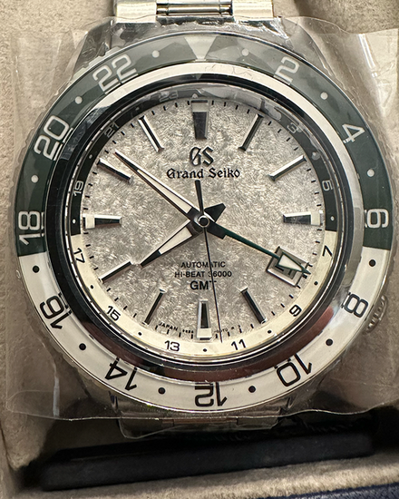 2025 Grand Seiko Sport Collection "Snow Valley" 44.2MM Silver Dial Steel Bracelet (SBGJ277)