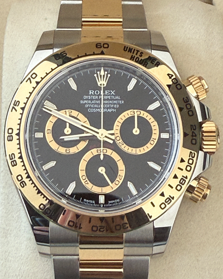 2025 Rolex Cosmograph Daytona 40MM Black Dial Two-Tone Oyster Bracelet (126503)