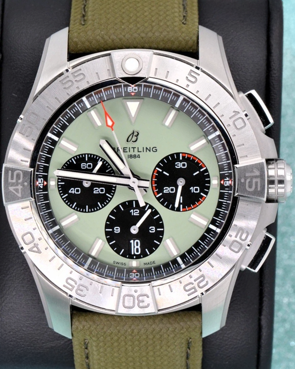 Breitling Avenger (AB0147)
