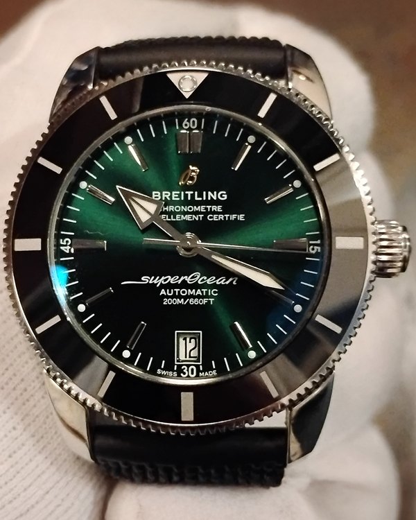 Breitling Superocean Heritage II 42MM Green Dial Rubber Strap (AB2010121L1S1)