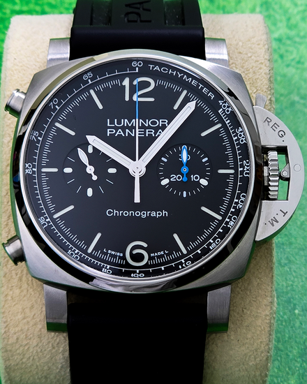 2022 Panerai Luminor Chronograph 44MM Black Dial Rubber Strap (PAM01109)
