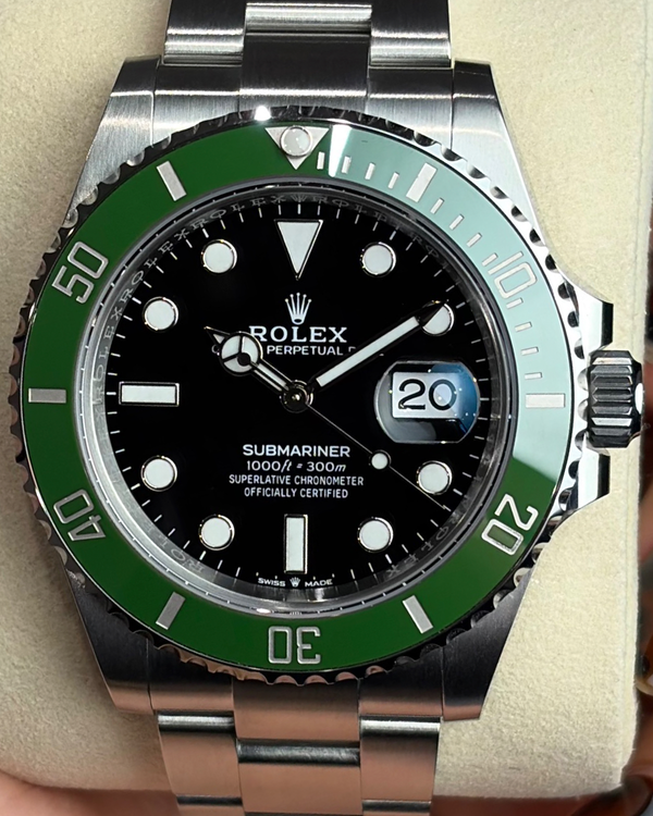Rolex Submariner (126610LV)