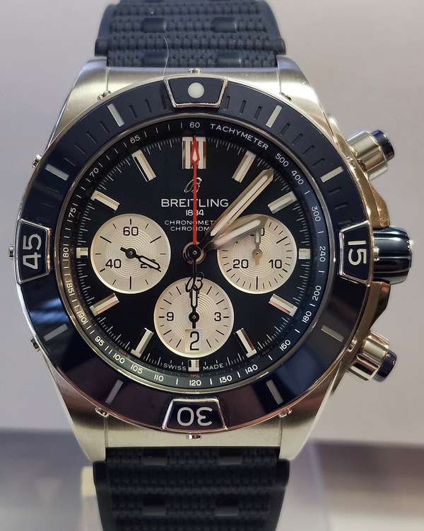 Breitling Super Chronomat (AB0136)