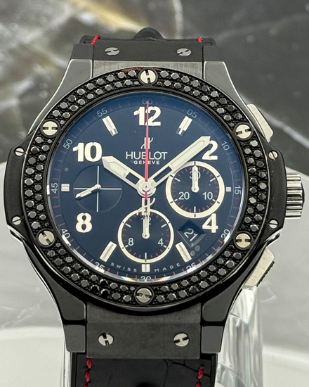 2010 Hublot Big Bang Chronograph 45MM Black Dial Rubber Strap (301.CV.130.RX.110)