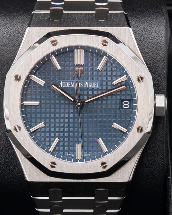 Audemars Piguet Royal Oak (15500ST)