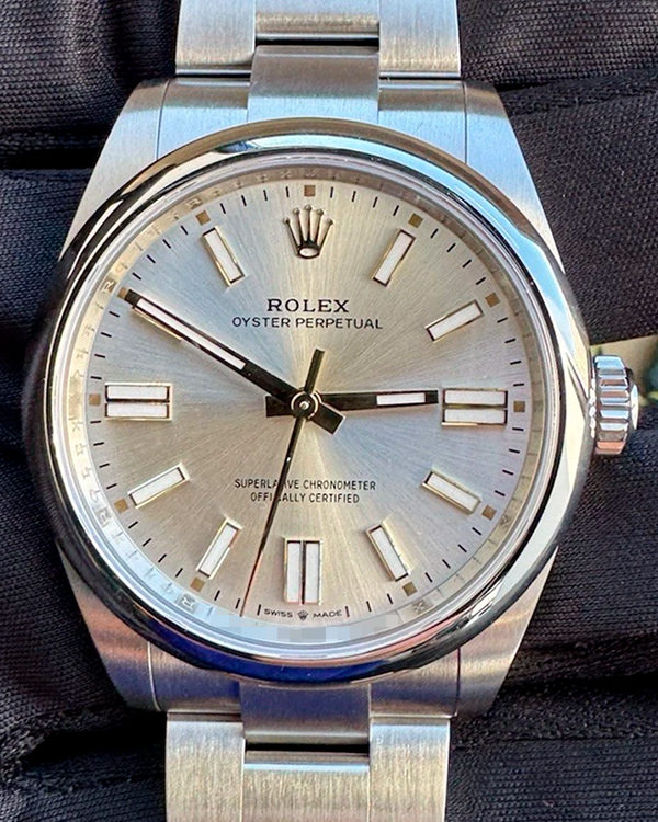 Rolex Oyster Perpetual (134300)