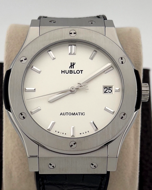 Hublot Classic Fusion (511.NX.2611.LR)