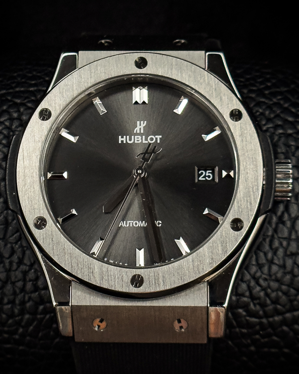 Hublot Classic Fusion (542.NX.7071.LR)