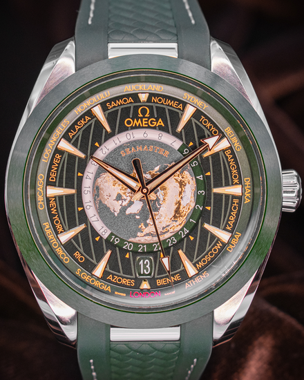 2023 Omega Seamaster Aqua Terra 150M Worldtimer 43MM Green Dial Rubber Strap (220.32.43.22.10.001)
