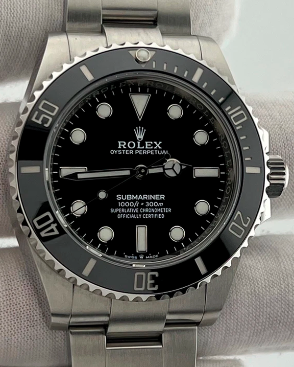 Rolex Submariner (124060)