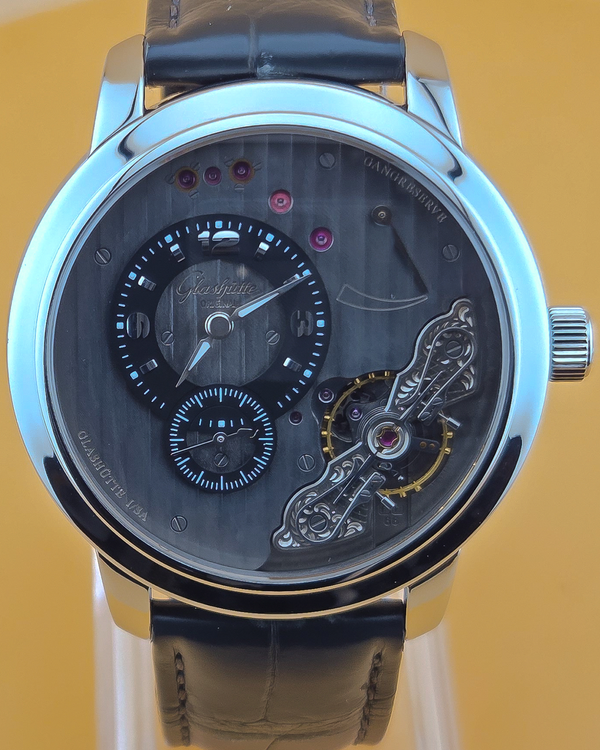2022 Glashütte Original PanoInverse XL 42MM Grey Dial Leather Strap (1-66-06-04-22-62)