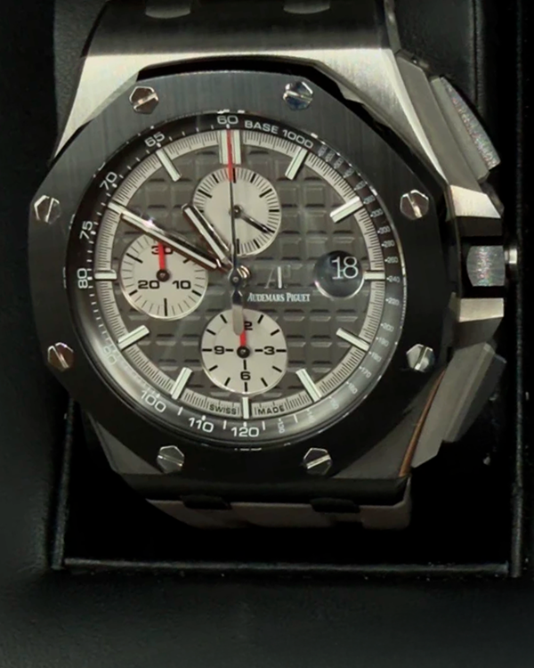 Audemars Piguet Royal Oak Offshore (26400IO.OO.A004CA.01)