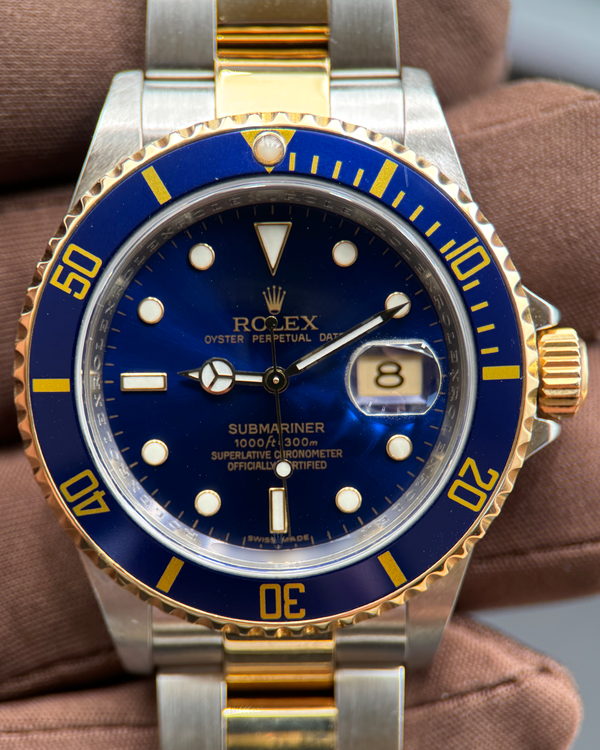 (angie) Rolex Submariner Date "Bluesy" 40MM Blue Dial Two-Tone Oyster Bracelet (16613LB)