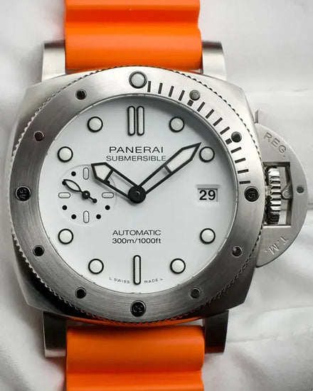 2025 Panerai Submersible L.E. 42MM White Dial Rubber Strap (PAM01590)