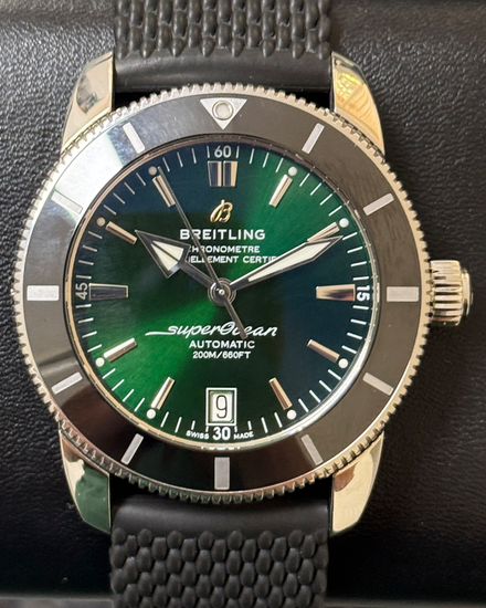 Breitling Superocean Heritage II B20 42MM Green Dial Rubber Strap (AB2010)