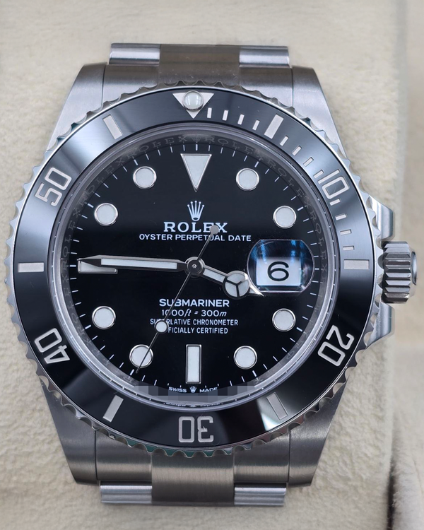 Rolex Submariner (126610LN)