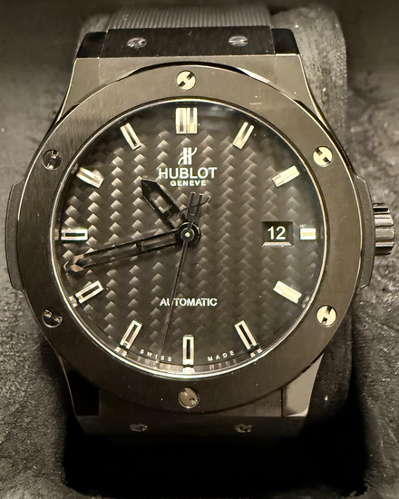 No Reserve - 2013 Hublot Classic Fusion 42MM Carbon Fiber Dial Rubber Strap (542.CM.1770.RX)