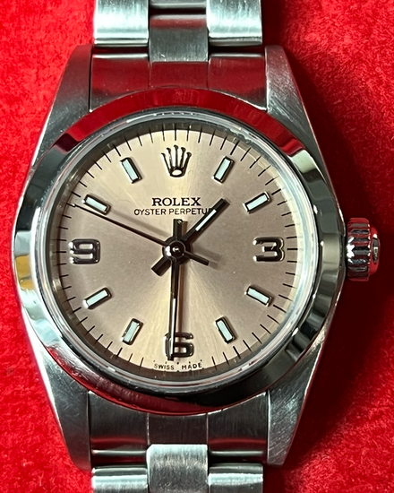 Rolex Oyster Perpetual 24MM Salmon Dial Oyster Bracelet (76080)
