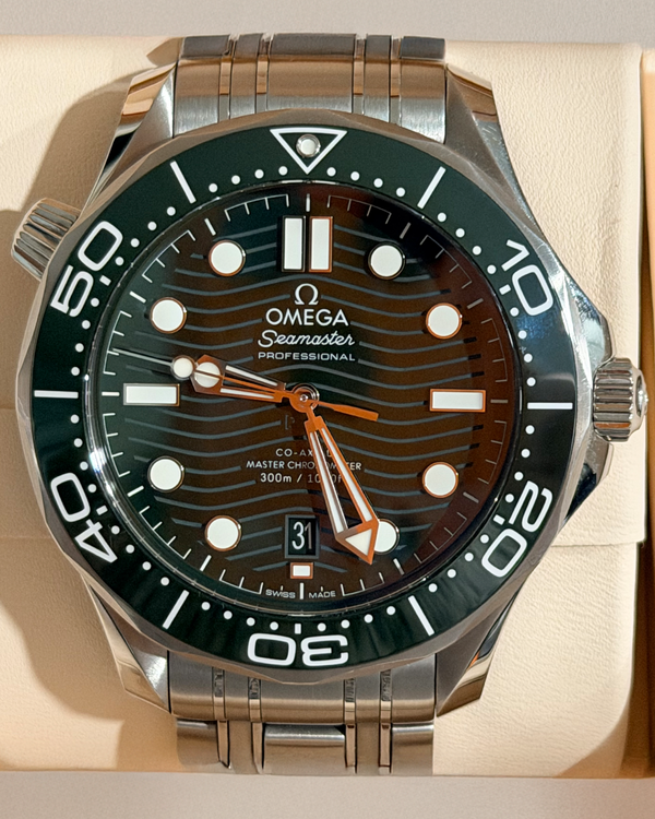 2023 Omega Seamaster Diver 300M 42MM Green Dial Steel Bracelet (210.30.42.20.10.001)