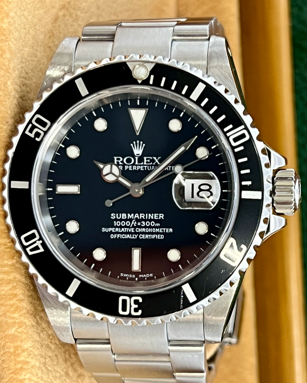 2000 Rolex Submariner Date 40MM Black Dial Oyster Bracelet (16610)