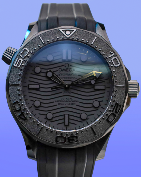 2025 Omega Seamaster Diver 300M "Black Black" 43.5MM Black Dial Rubber Strap (210.92.44.20.01.003)