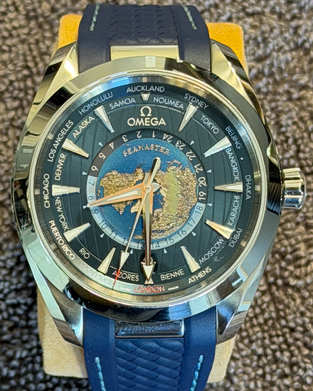 2023 Omega Seamaster Aqua Terra 150M 43MM Blue Dial Rubber Strap (220.12.43.22.03.001)