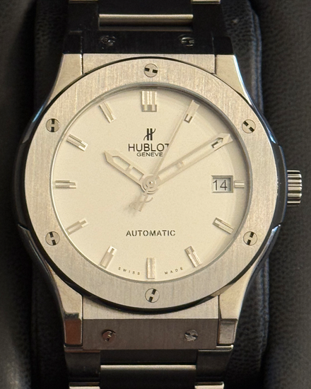 2014 Hublot Classic Fusion 45MM Silver Dial Titanium Bracelet (511.NX.2610.NX)