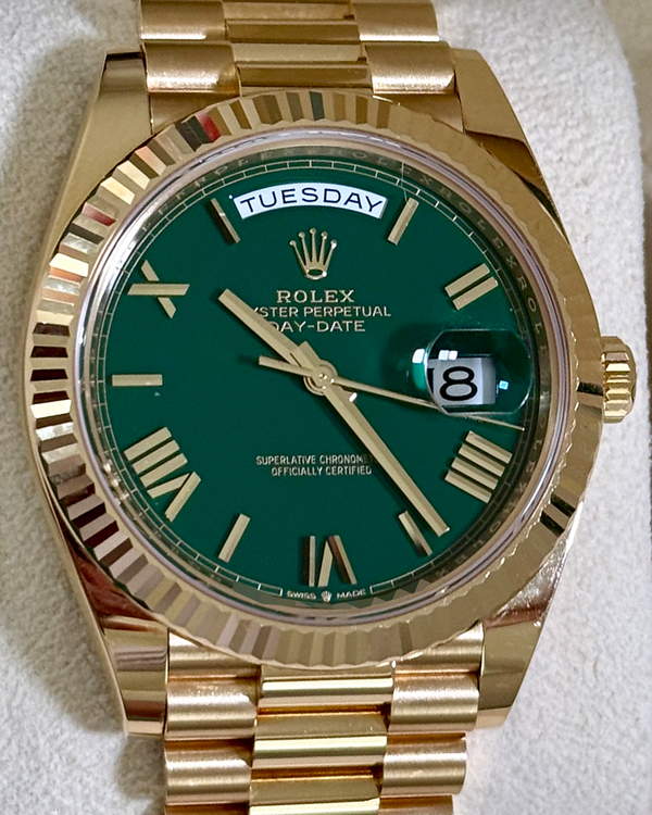 2023 Rolex Day-Date 40MM Green Dial Yellow Gold President Bracelet (228238)