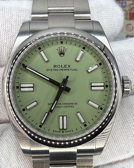 No Reserve - 2025 Rolex Oyster Perpetual 41MM Pistachio Dial Oyster Bracelet (134300)