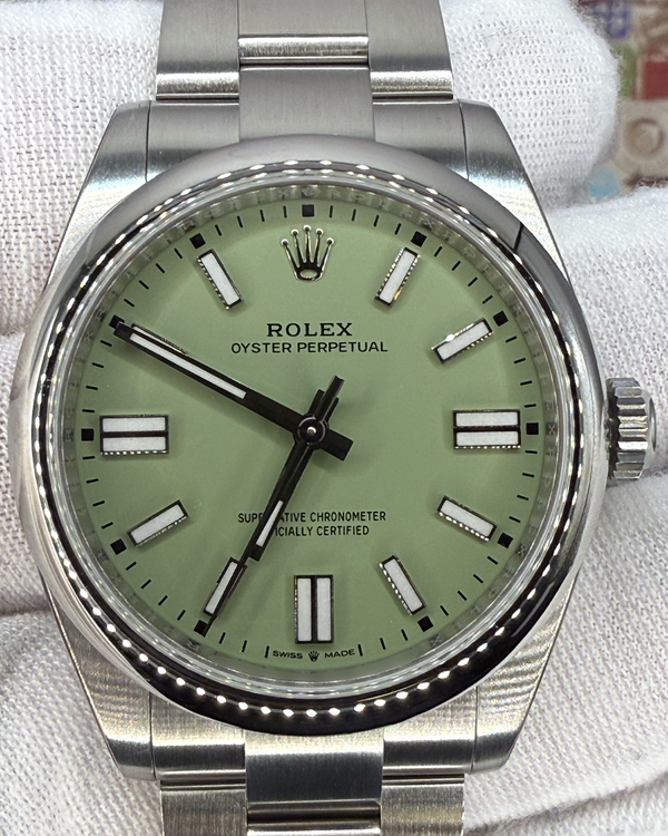 2025 Rolex Oyster Perpetual 41MM Pistachio Dial Oyster Bracelet (134300)
