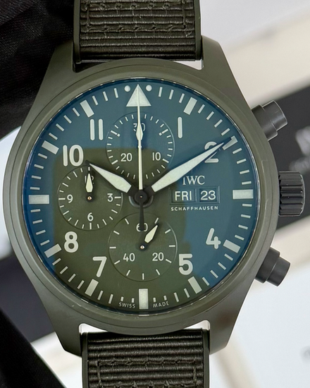 2022 IWC Schaffhausen Pilot Top Gun "Woodlands" 44.5MM Green Dial Textile Strap (IW389106)