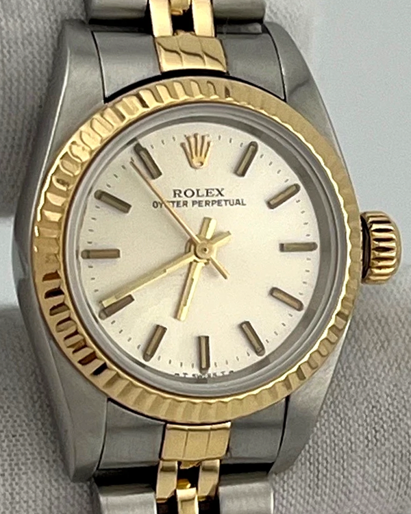 Rolex Oyster Perpetual (76193)