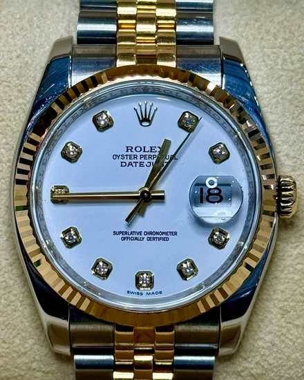 2009 Rolex Datejust 36MM White Dial Two-Tone Super Jubilee Bracelet (116233)