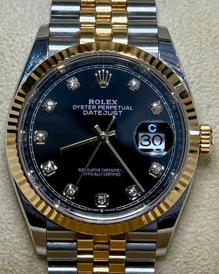 Rolex Datejust 36MM Black Dial Two-Tone Jubilee Bracelet (126233)