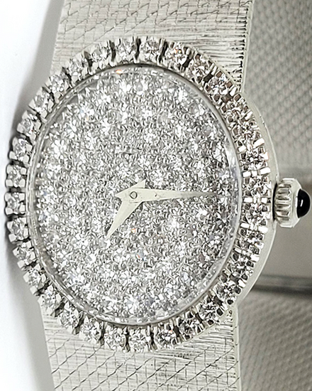 Baume & Mercier Classique 25.4MM Diamond Pavé Dial White Gold Bracelet (38234 9)