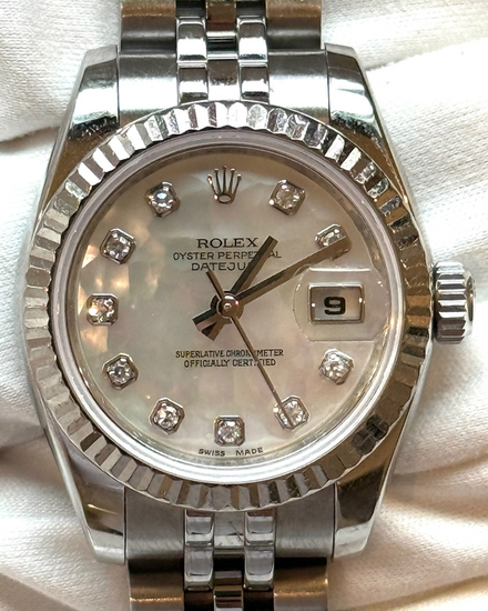 2007 Rolex Lady-Datejust 26MM Mother of Pearl Dial Jubilee Bracelet (179174)