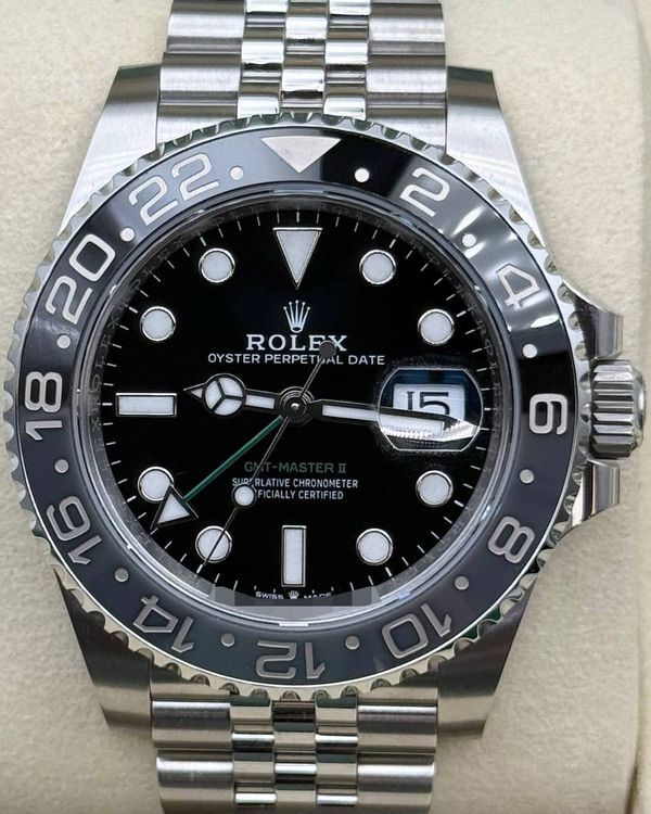 Rolex GMT-Master II (126710GRNR)