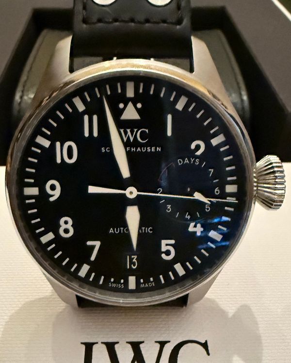 2016 IWC Schaffhausen Pilot 46.2MM Black Dial Leather Strap (IW500912)