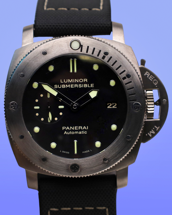 2010 Panerai Submersible 1950 3 Days 47MM Black Dial Textile Strap (PAM00305)
