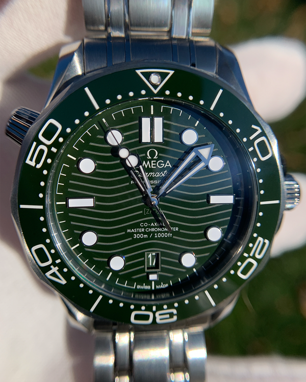 2024 Omega Seamaster Diver 300M 42MM Green Dial Steel Bracelet (210.30.42.20.10.001)