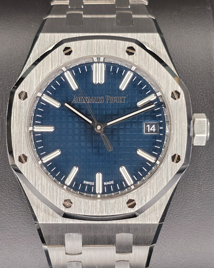 2025 Audemars Piguet Royal Oak 37MM Blue Dial Steel Bracelet (15550ST.OO.1356ST.06)