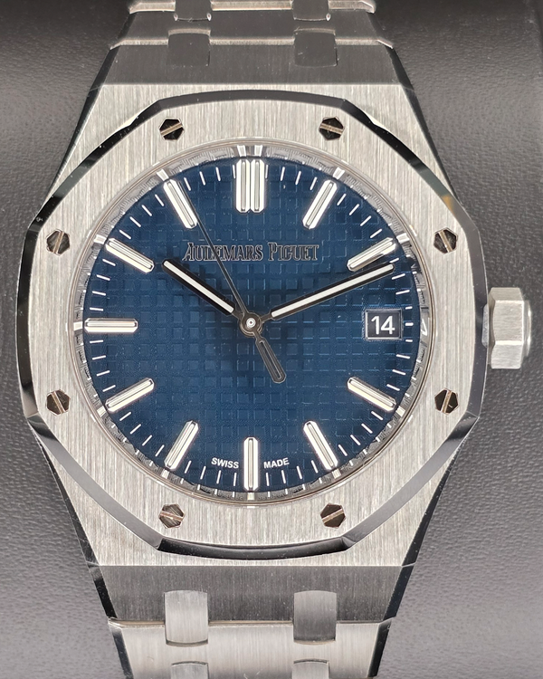 2025 Audemars Piguet Royal Oak 37MM Blue Dial Steel Bracelet (15550ST.OO.1356ST.06)