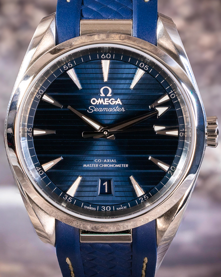 2022 Omega Seamaster Aqua Terra 150M 38MM Blue Dial Rubber Strap (220.10.38.20.03.001)