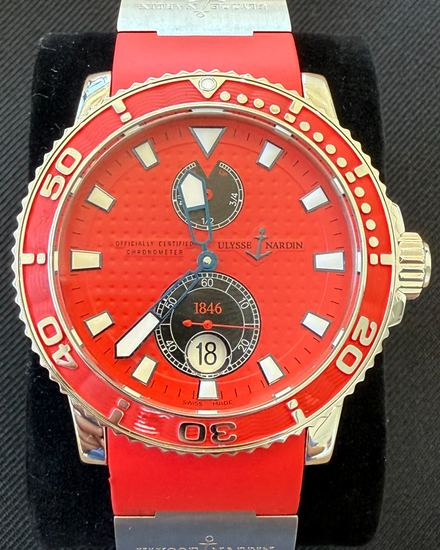Ulysse Nardin Marine Diver 42.7MM Red Dial Rubber Strap (263-33-3/96)